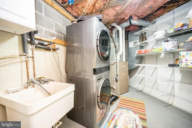 $695,000 | 621 Paradise Heights, Oakland, MD 21550