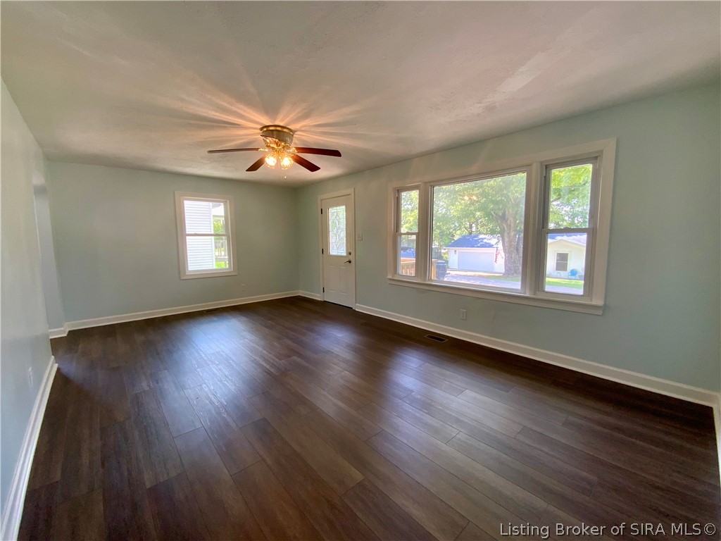 606 Ridgeview Drive Salem, IN 47167 - Photo 12 of 66 Gallery Image 12
