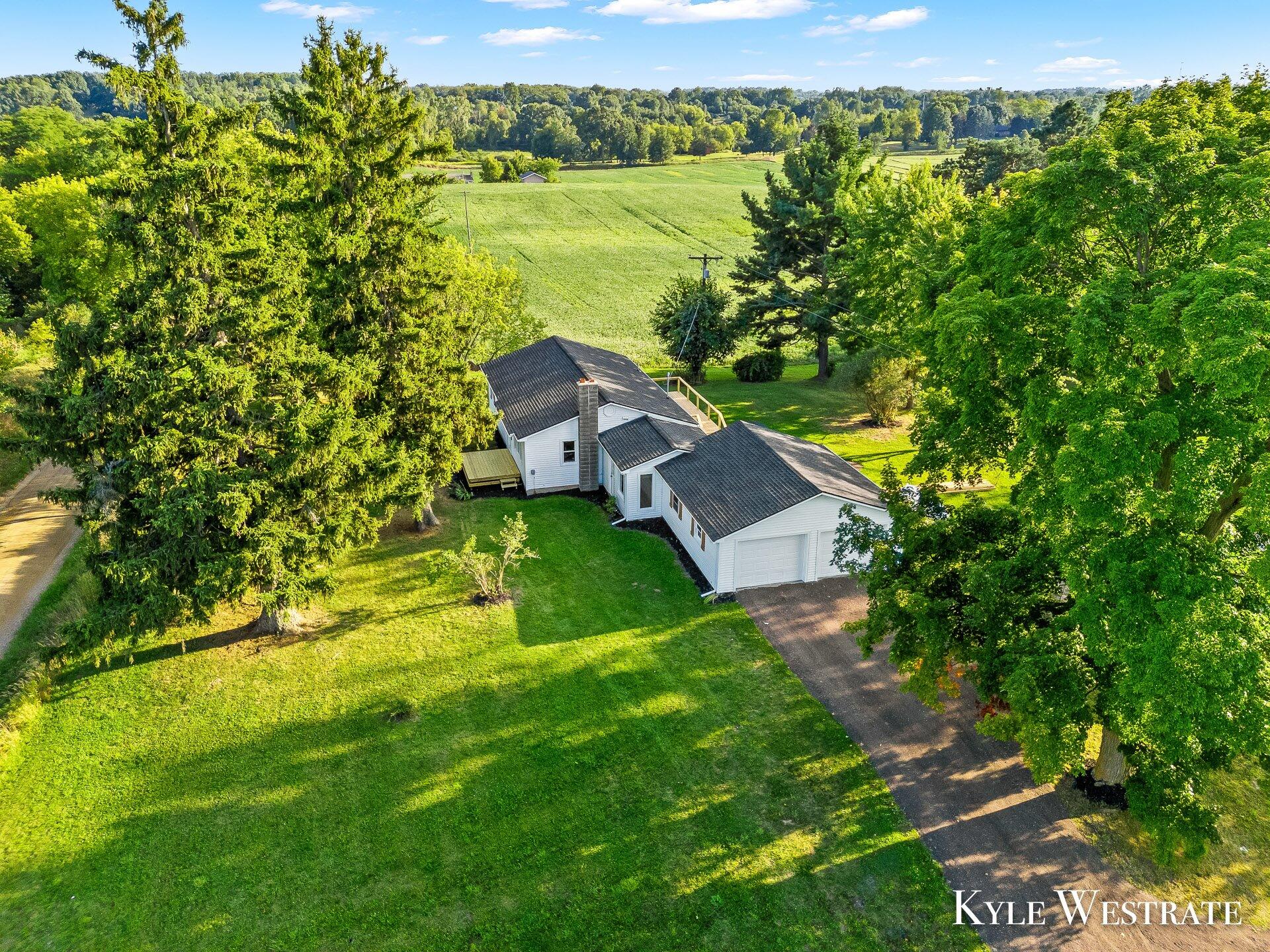 1725 Kellogg Road Ionia, MI 48846 - Photo 32 of 40 14-DJI_20240822183052_0930_D