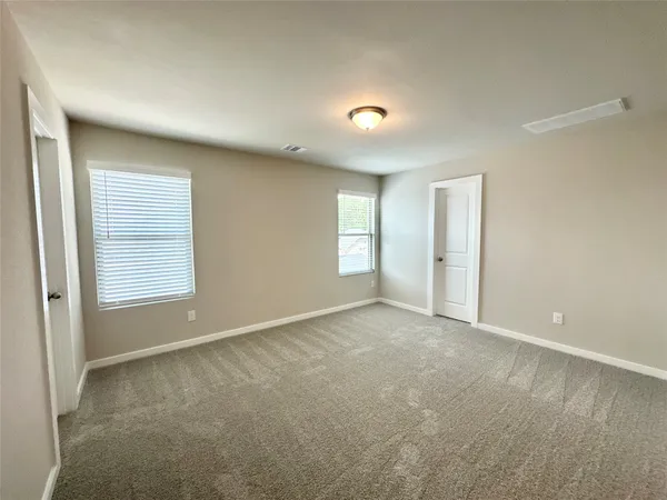 $2,150 | 12176 Ridge Top Drive, Conroe, TX 77304