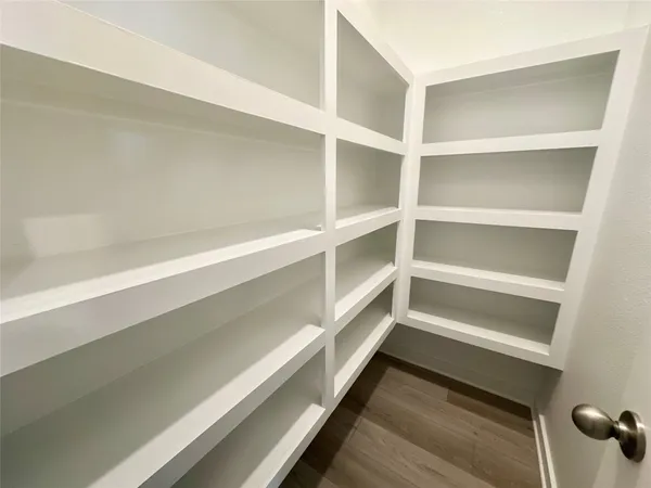 $2,150 | 12176 Ridge Top Drive, Conroe, TX 77304