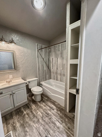 2500 North Fort Lane, Unit 212 Layton, UT 84041 - Photo 9 of 20