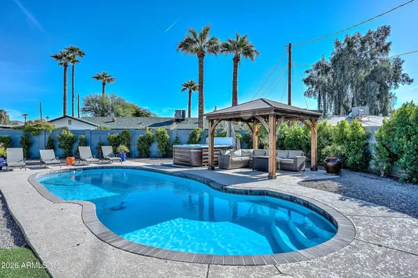 $975,000 | 3043 North 34th Street, Phoenix, AZ 85018