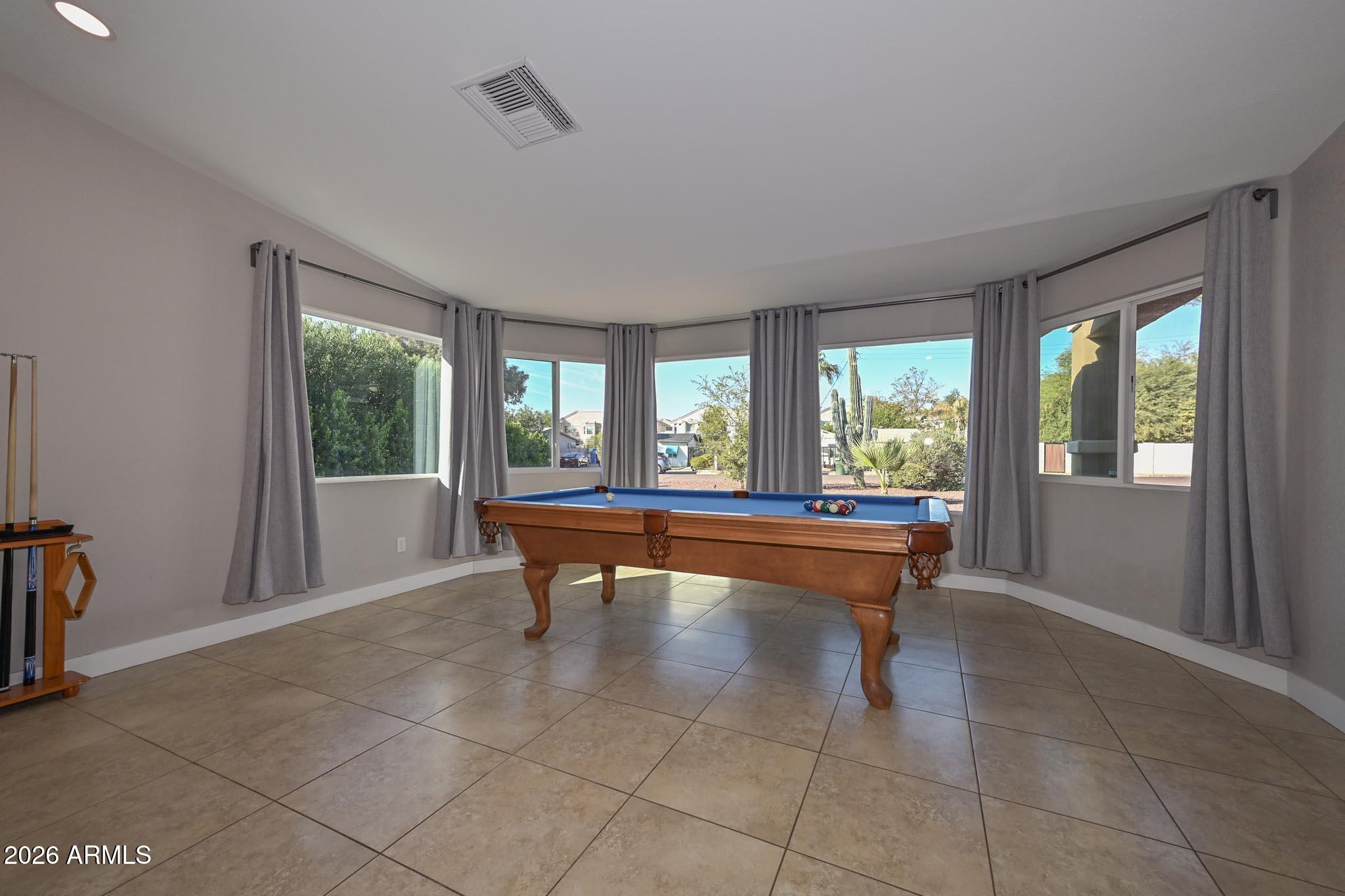 3043 North 34th Street Phoenix, AZ 85018 - Photo 17 of 36 Great Room