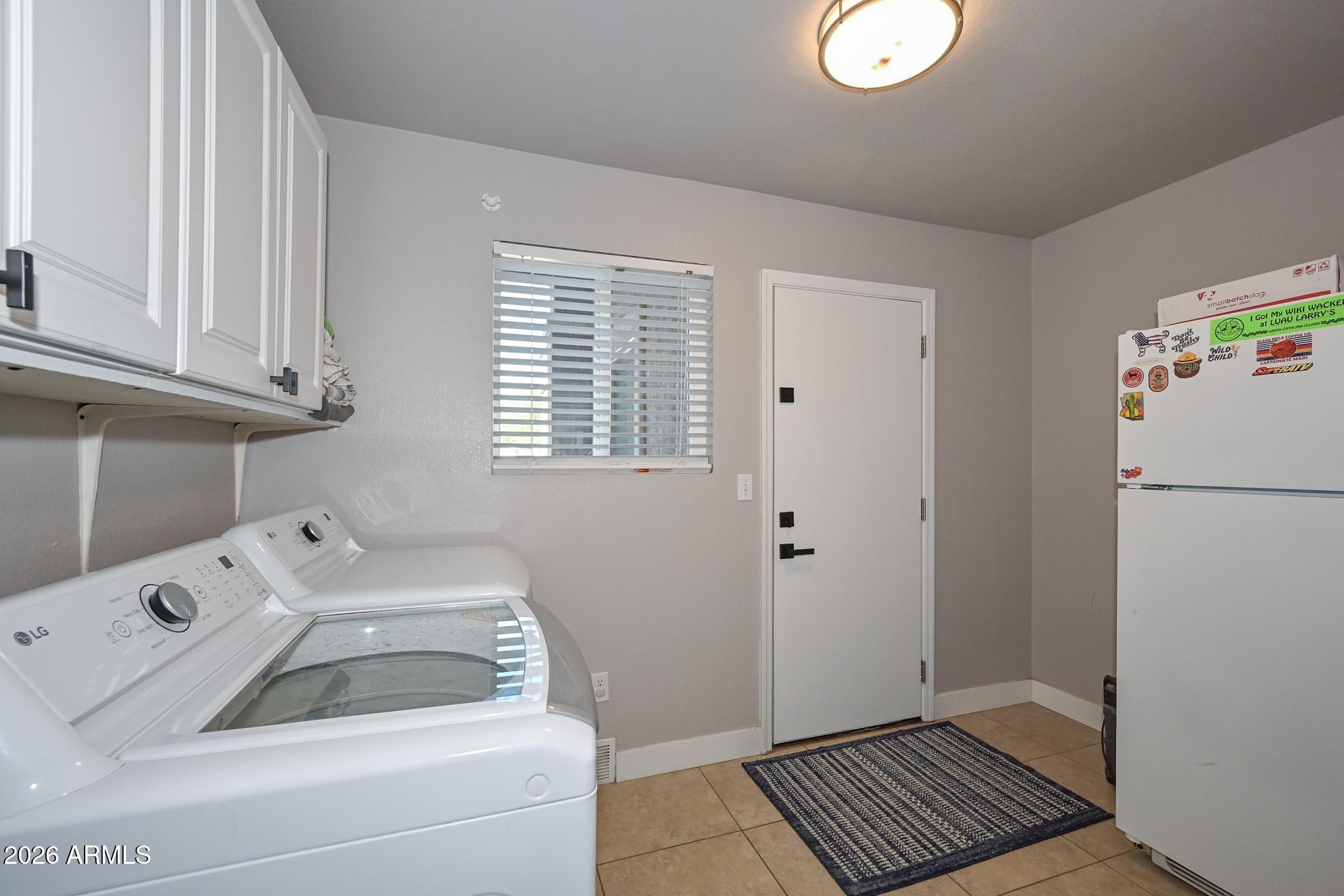 3043 North 34th Street Phoenix, AZ 85018 - Photo 33 of 36 Laundry Room