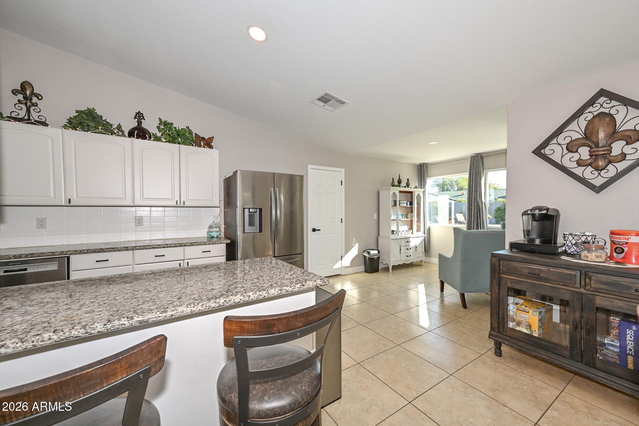 3043 North 34th Street Phoenix, AZ 85018 - Photo 7 of 36 Kitchen