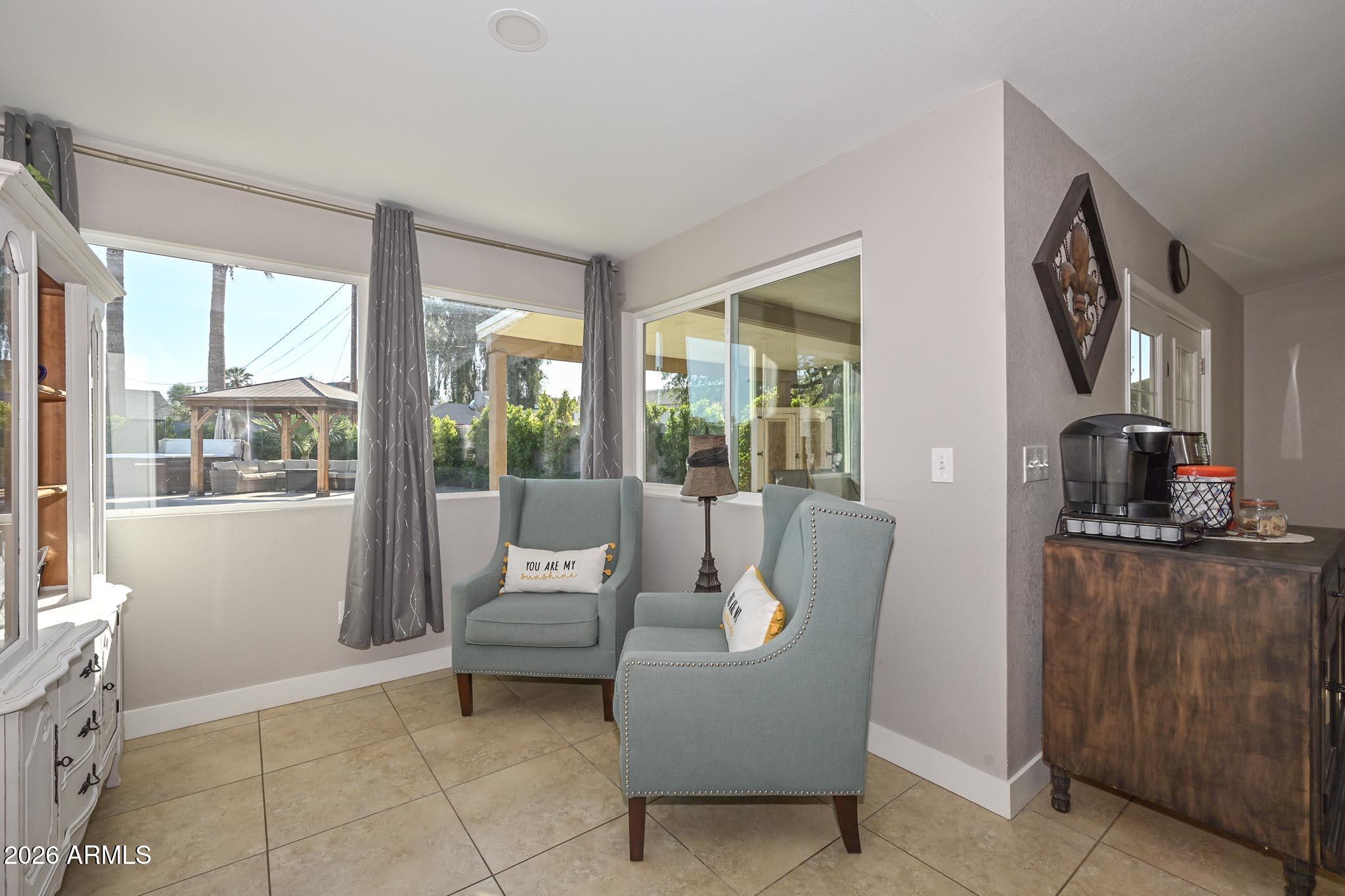 3043 North 34th Street Phoenix, AZ 85018 - Photo 8 of 36 Breakfast Room
