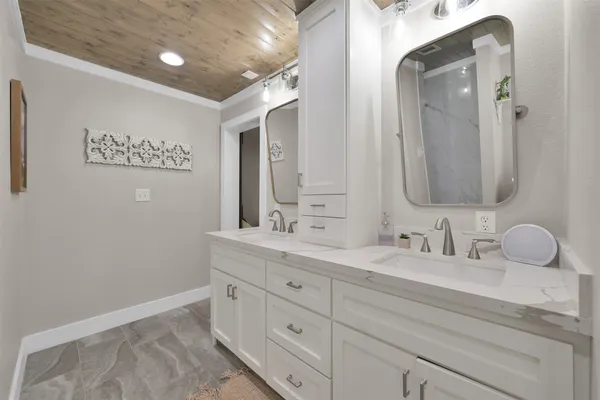 $860,000 | 17691 Rogers Road, New Waverly, TX 77358