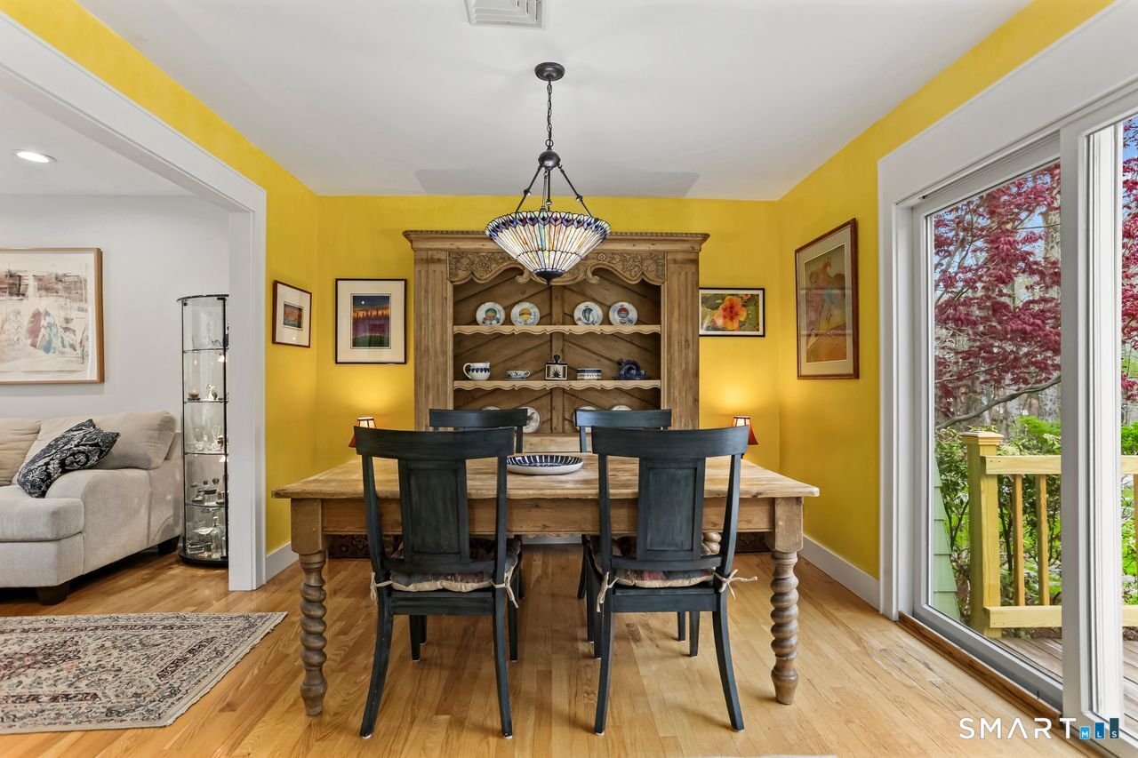 86 Seventy Acre Road Redding, CT 06896 - Photo 12 of 40