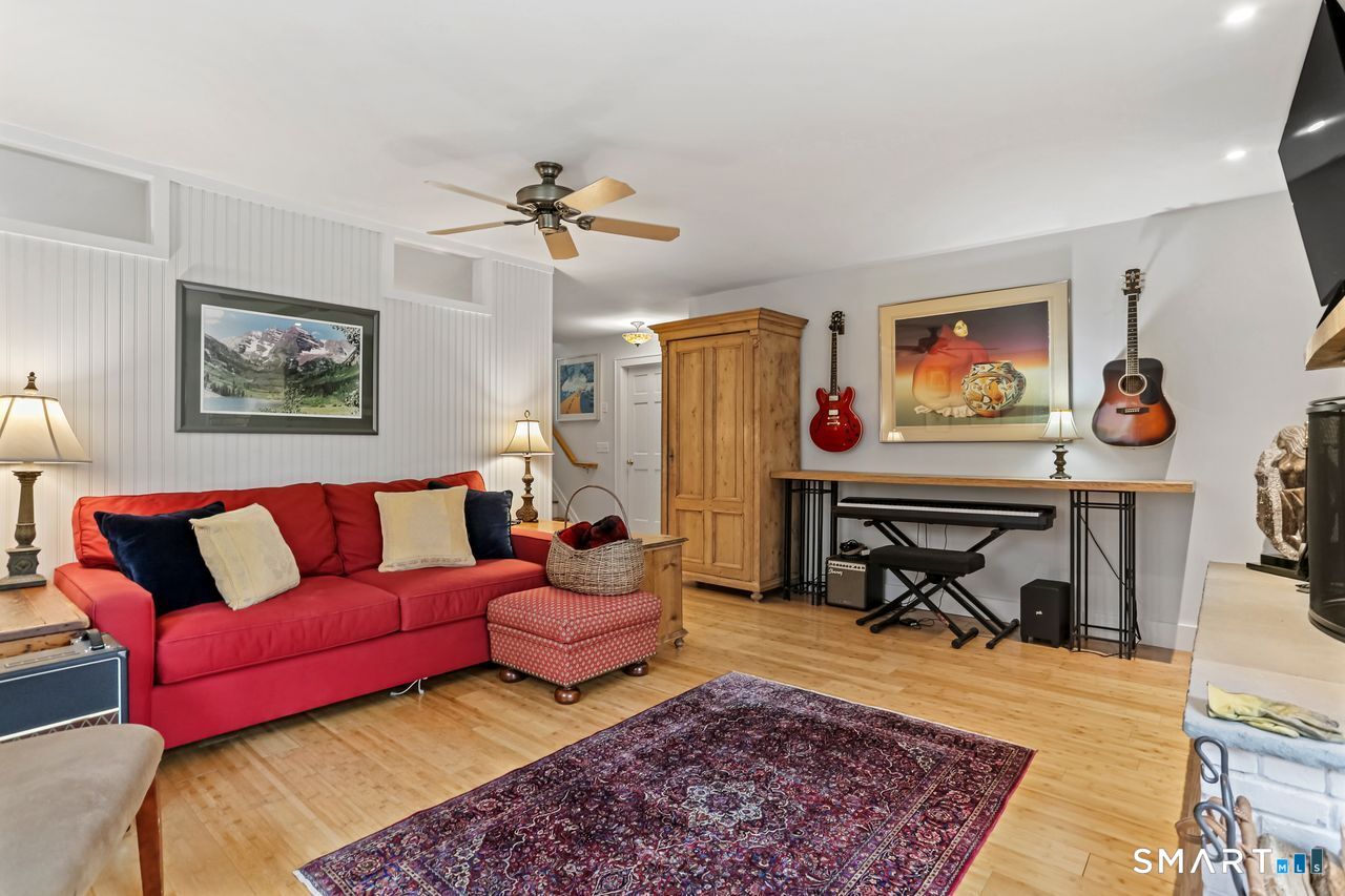 86 Seventy Acre Road Redding, CT 06896 - Photo 26 of 40
