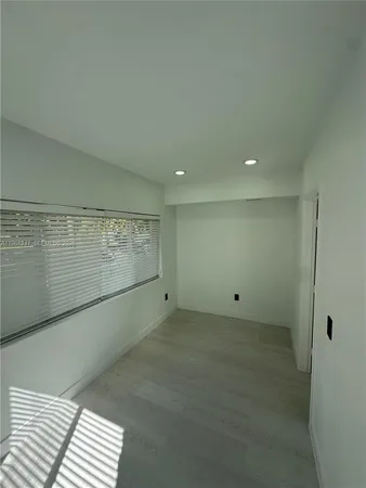$2,200 | 109 Northwest 6th Avenue, Unit 5, Miami, FL 33128