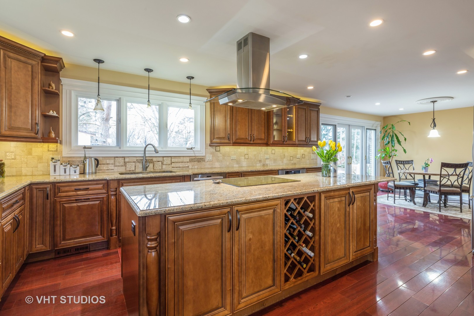 220 Haman Road Inverness, IL 60067 - Photo 4 of 16