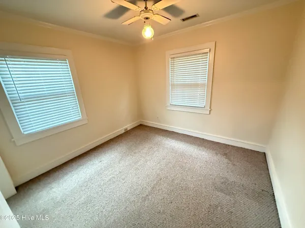 $139,900 | 312 North Martin Street, Mount Olive, NC 28365