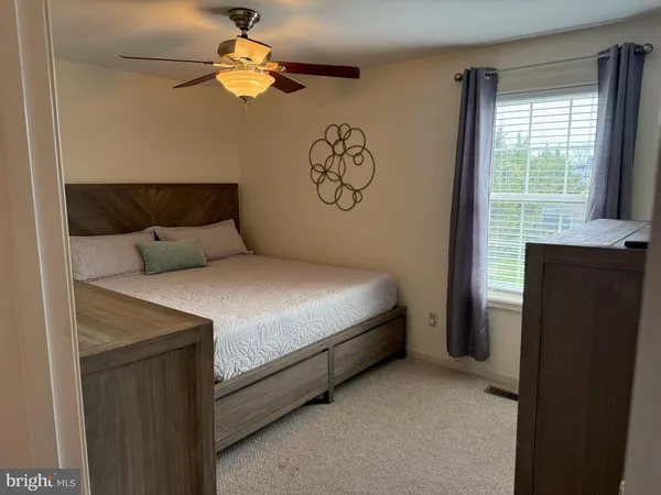$384,999 | 852 Bristol Drive, Greencastle, PA 17225