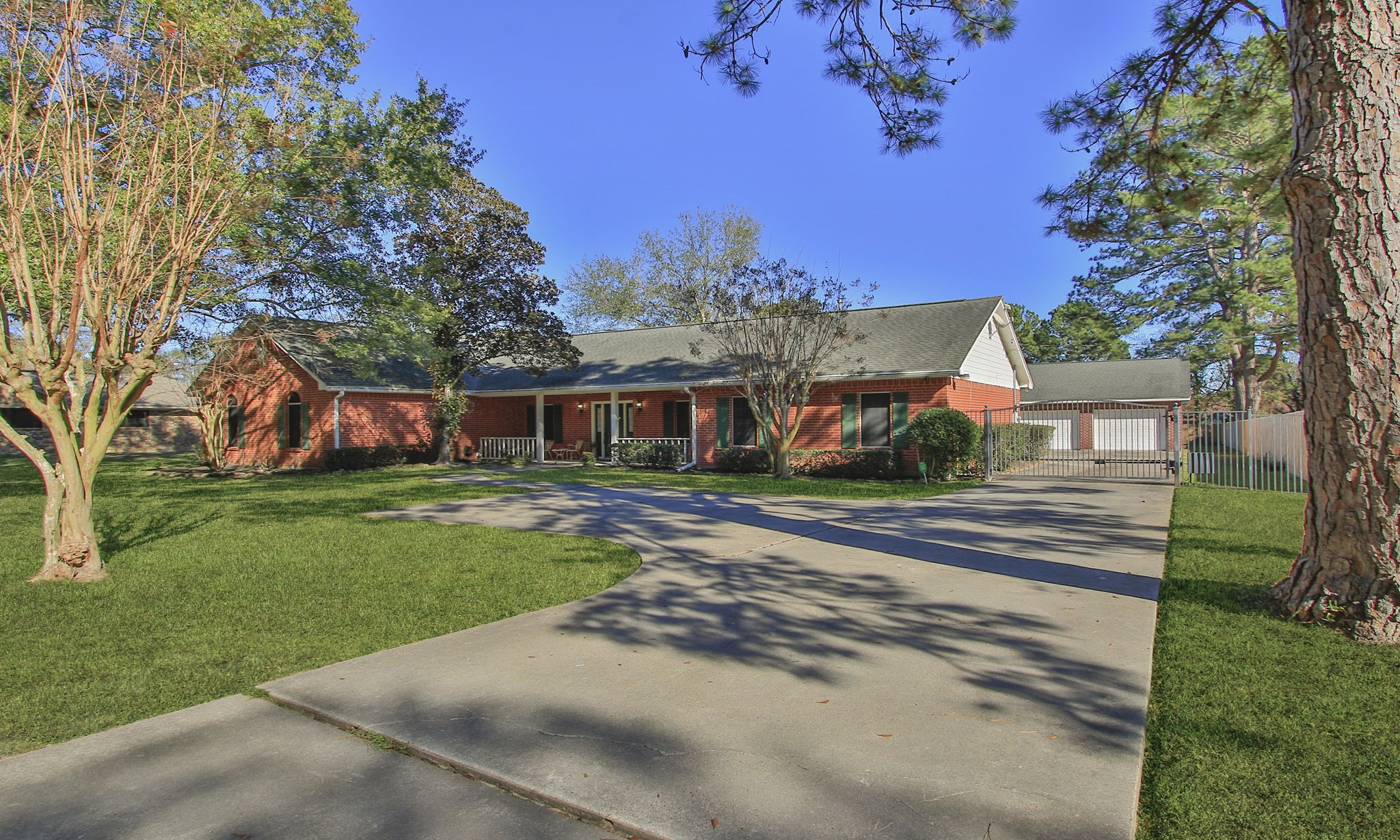 30610 Quinn Road Tomball, TX 77375 - Photo 11 of 50 Gate offers privacy/protection for the backyard.