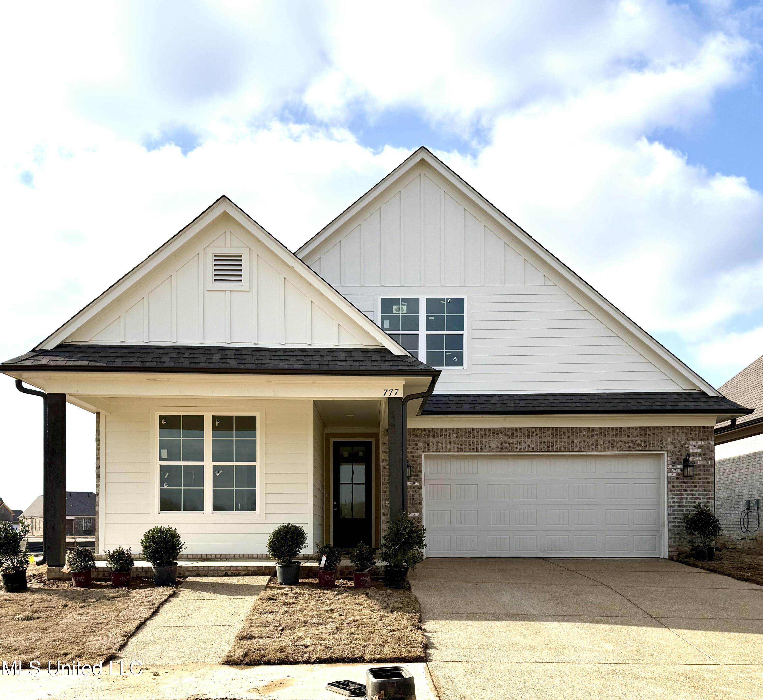 773 Quitman Court West Nesbit, MS 38651 - Photo 3 of 32 Avalon