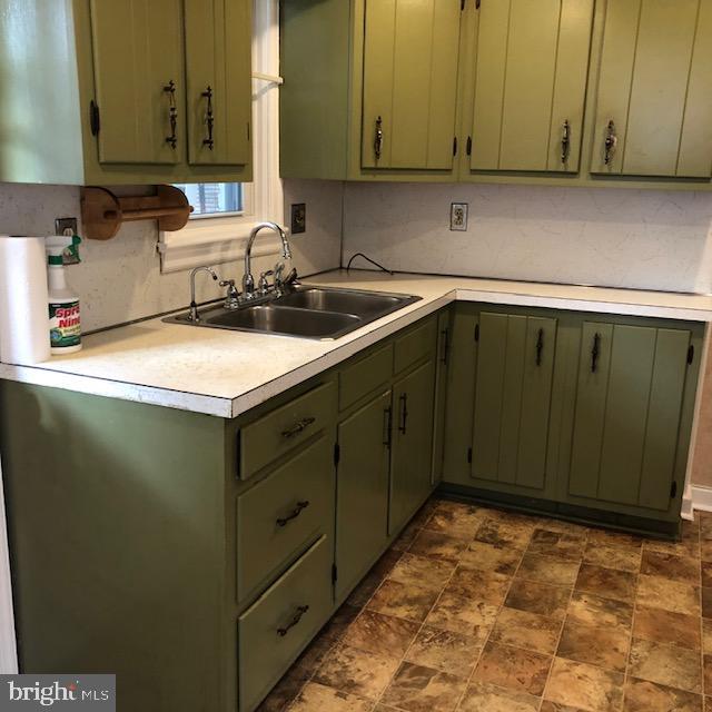 3753 Rutherford Street Harrisburg, PA 17111 - Photo 5 of 18 Gallery Image 5