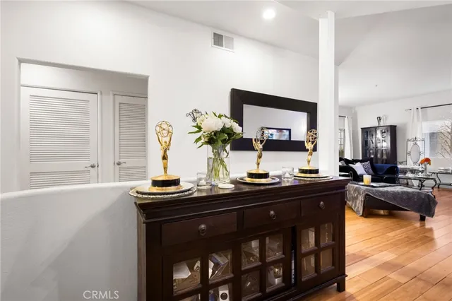 $900,000 | 10626 Valley Spring Lane, Unit 103, Toluca Lake, CA 91602