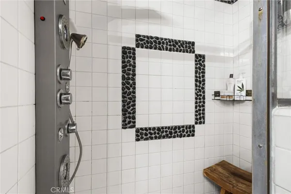 $899,000 | 10626 Valley Spring Lane, Unit 103, Toluca Lake, CA 91602