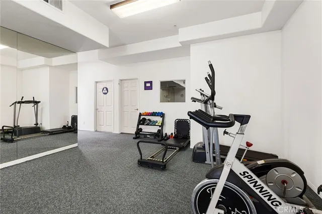 $900,000 | 10626 Valley Spring Lane, Unit 103, Toluca Lake, CA 91602