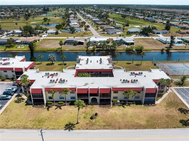$114,900 | 72 Boundary Boulevard, Unit 226, Rotonda West, FL 33947