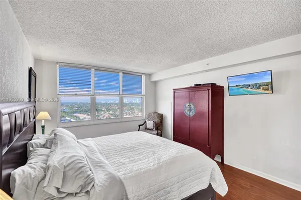 $2,550 | 2501 South Ocean Drive, Unit 1628, Hollywood, FL 33019