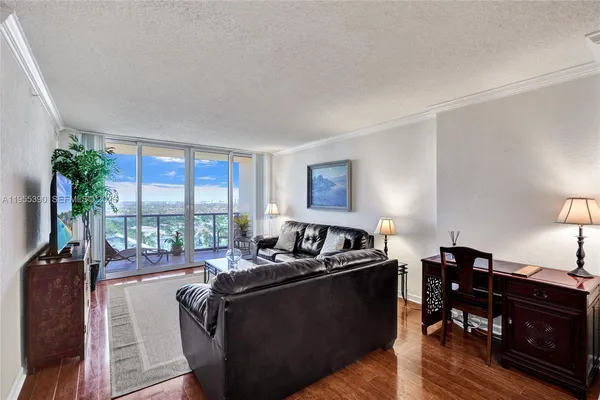 $2,550 | 2501 South Ocean Drive, Unit 1628, Hollywood, FL 33019