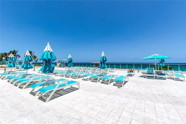 $2,550 | 2501 South Ocean Drive, Unit 1628, Hollywood, FL 33019