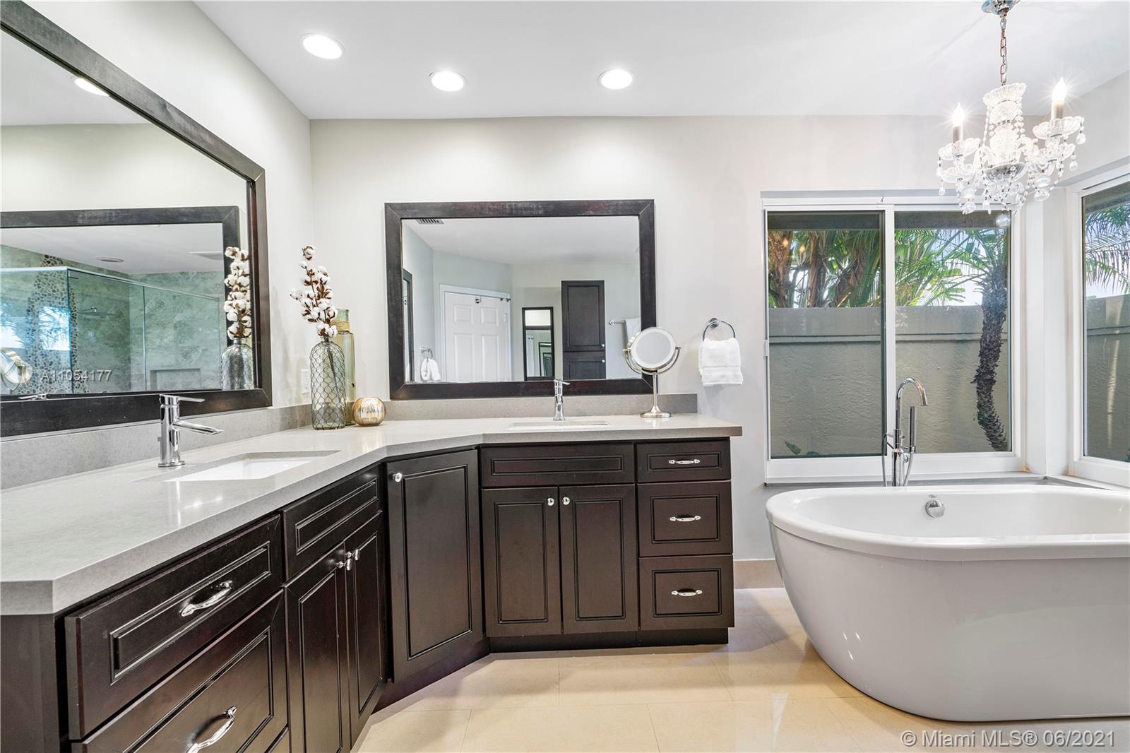 22473 Ensenada Way Boca Raton, FL 33433 - Photo 16 of 45 Gallery Image 16