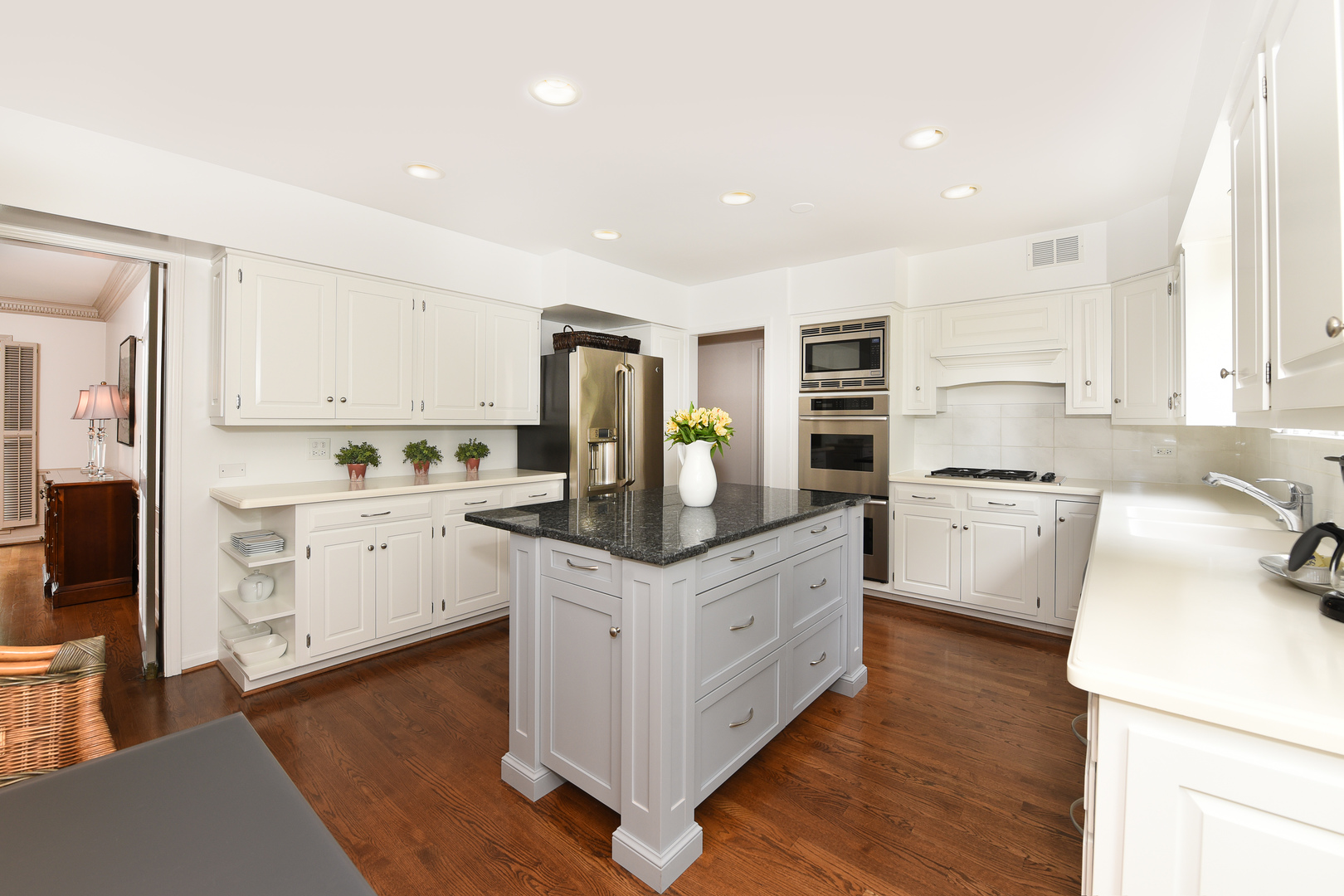 312 Chestnut Street Winnetka, IL 60093 - Photo 16 of 44