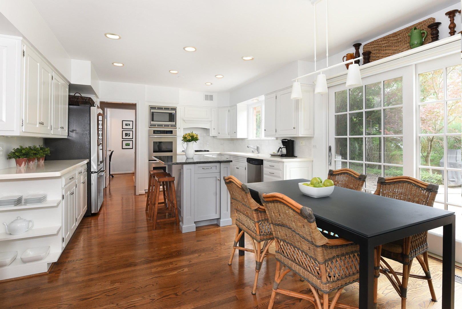 312 Chestnut Street Winnetka, IL 60093 - Photo 17 of 44