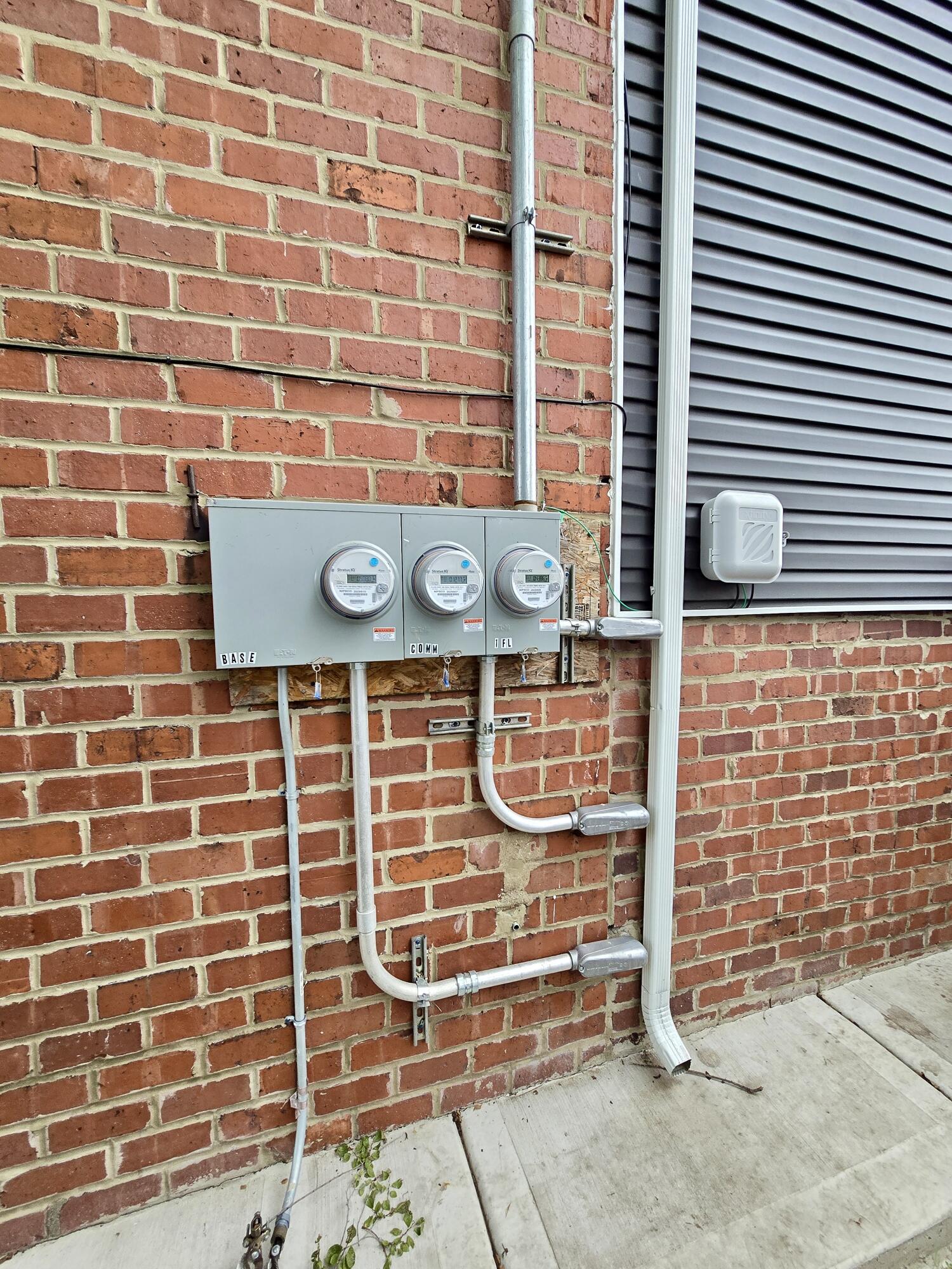1379 Roosevelt Place Gary, IN 46404 - Photo 50 of 50 a view of a door with wooden fence
