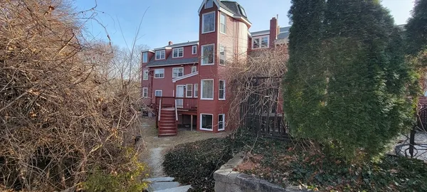 $2,075 | 16 Middlesex Street, Unit 11, North Chelmsford, MA 01863