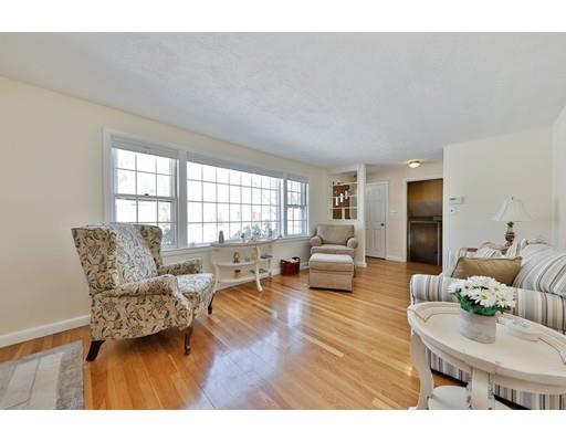 9 Fair Oak Road Dedham, MA 02026 - Photo 13 of 24 Gallery Image 13