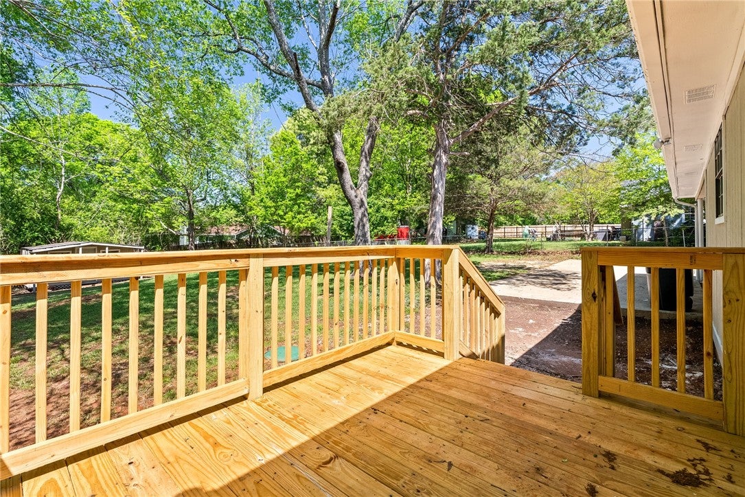 1602 Merle Circle Opelika, AL 36801 - Photo 19 of 21 Gallery Image 19