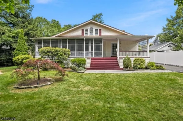 $1,500,000 | 559 Parkview Avenue, Westfield, NJ 07090