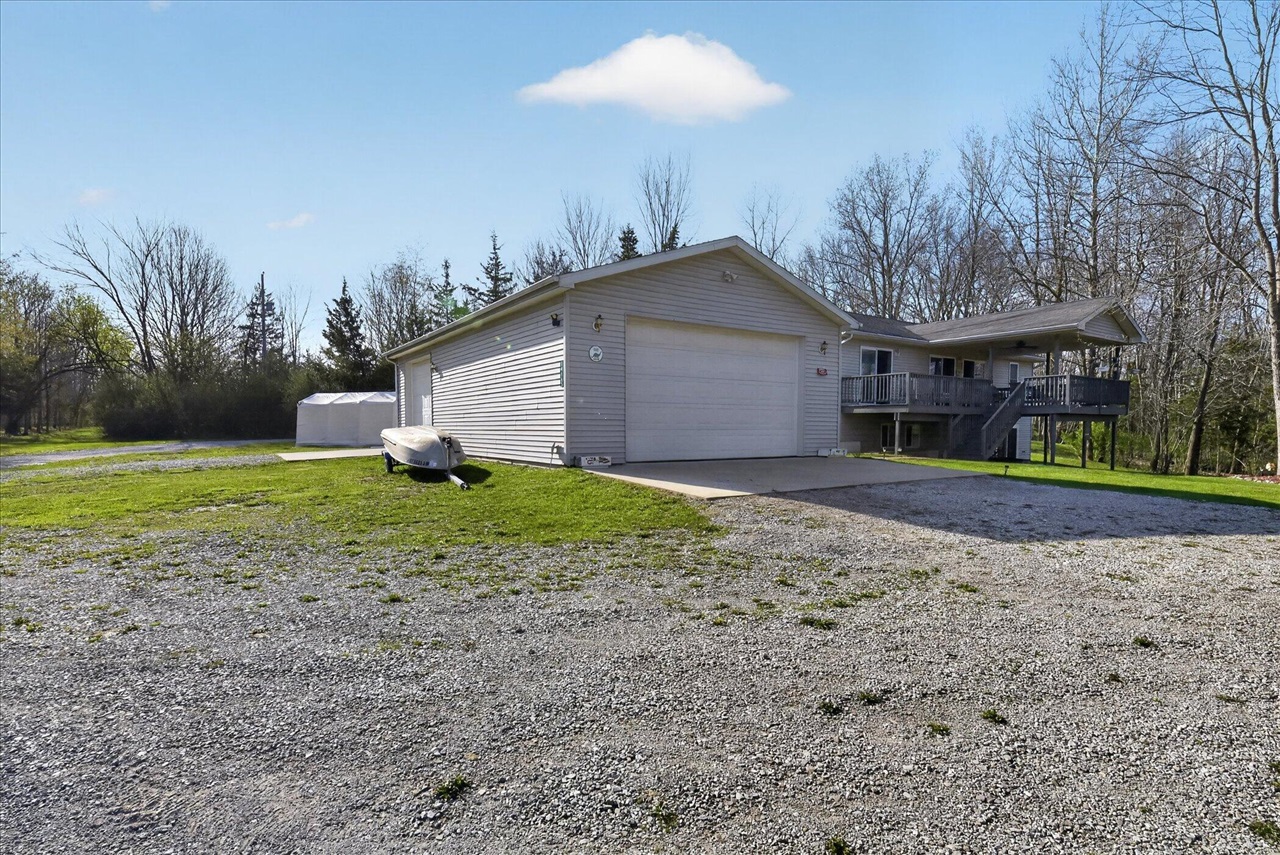 14165 Crampton Road Camden, MI 49232 - Photo 11 of 52