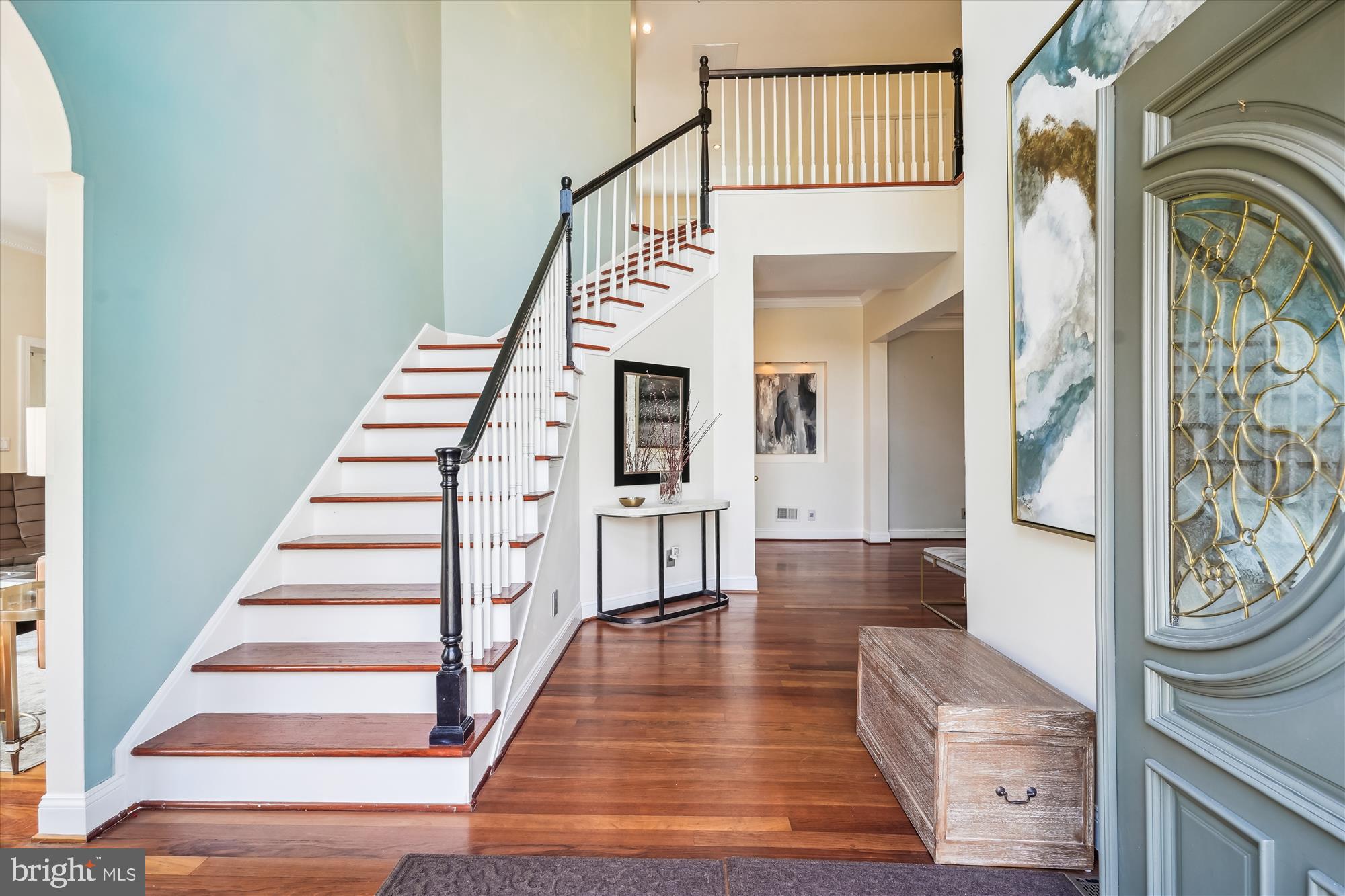 1212 Shenandoah Road Alexandria, VA 22308 - Photo 5 of 98 Soaring ceilings in the entry area.