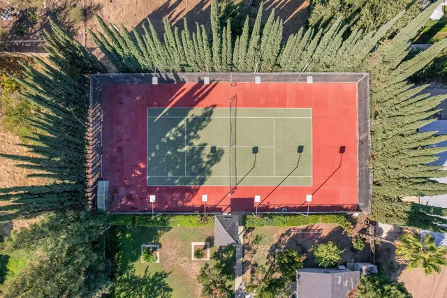 $850,000 | 4895 North Thorne Avenue, Fresno, CA 93704