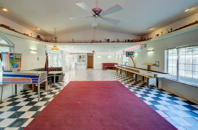 $850,000 | 4895 North Thorne Avenue, Fresno, CA 93704