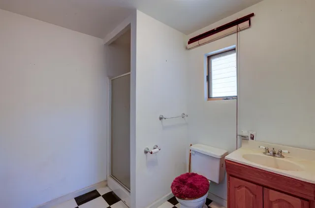 $850,000 | 4895 North Thorne Avenue, Fresno, CA 93704