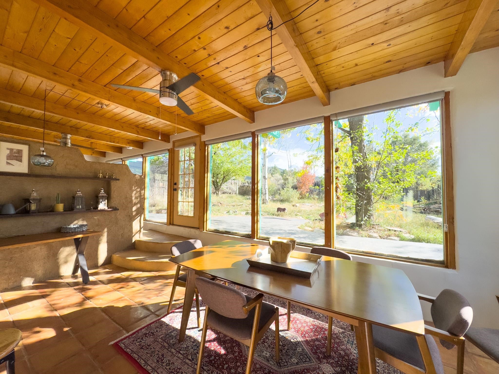 519 Este Es Road Taos, NM 87571 - Photo 15 of 39 Gallery Image 15
