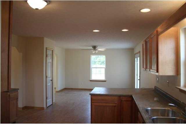 17 Ritchie Drive Brandenburg, KY 40108 - Photo 3 of 19 Additional Photo