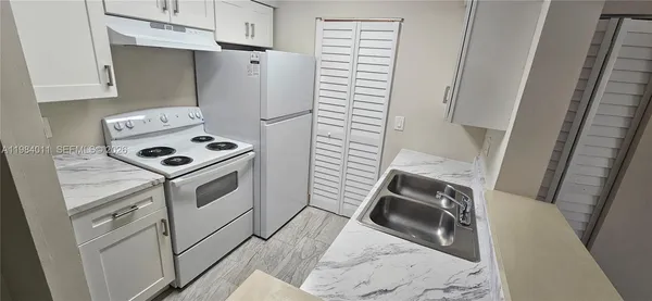 $1,700 | 1247 Southwest 46th Avenue, Unit 1315, Pompano Beach, FL 33069