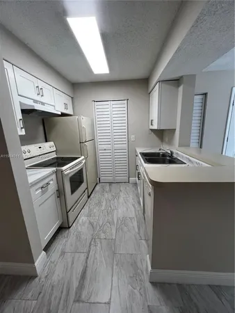 $1,800 | 1247 Southwest 46th Avenue, Unit 1315, Pompano Beach, FL 33069