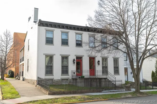 $1,375,000 | 513-515 West Street, Madison, IN 47250