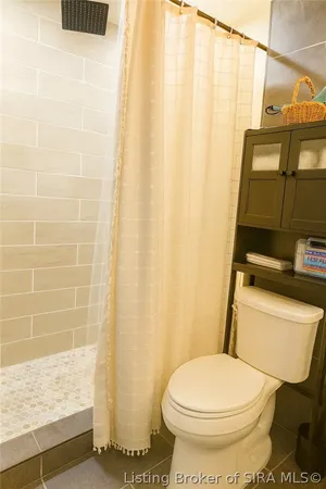 $1,375,000 | 513-515 West Street, Madison, IN 47250