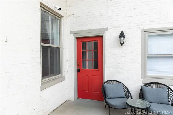 $1,375,000 | 513-515 West Street, Madison, IN 47250