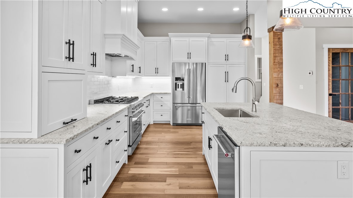 2235 Little Laurel Road Boone, NC 28607 - Photo 8 of 11