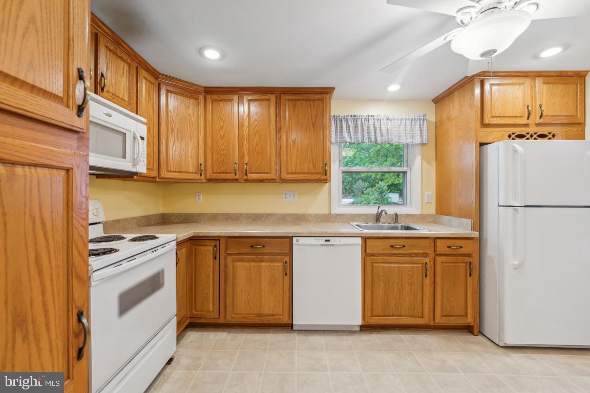 2114 Dennis Road Waldorf, MD 20601 - Photo 11 of 25